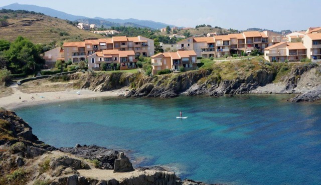 Seaside villa with sun terrace, local beach and stunning sea views