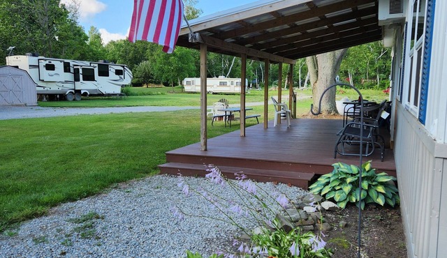 Seasonal Fully Furnished Mobile home