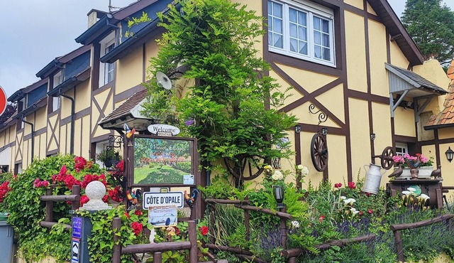 Seasonal house for rent or bed and breakfast