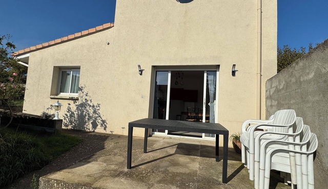 Seasonal rental maisonnette