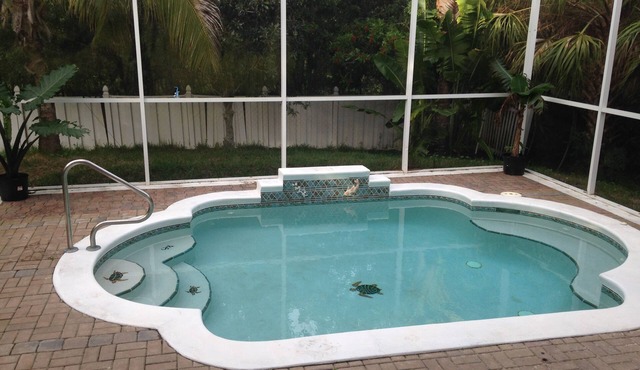 Seasonal rental in Vero Beach, steps to Indian River Lagoon - Jungle Trail!