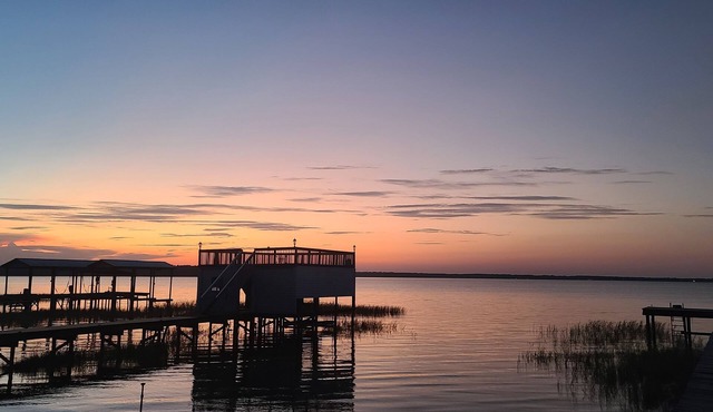 Seasonal Rental on Lake Weir