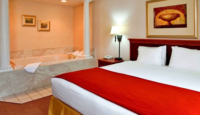 Seasons Inn & Suites Highland