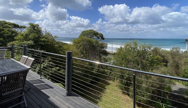 Seaspray - Beautifully appointed house, 100m to Walkerville North beach