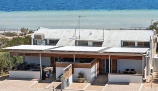 Seastar Moonta - Beachfront! Dog friendly - Free WiFi!