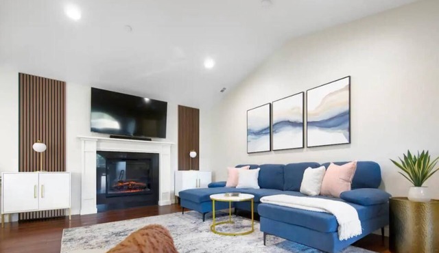 Seattle Getaway New Home + Gym