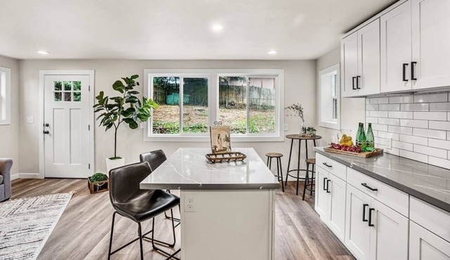 Seattle Retreat Near Light Rail/15 Min to Downtown