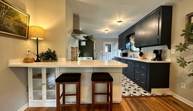 Seattle's Starlight Bungalow