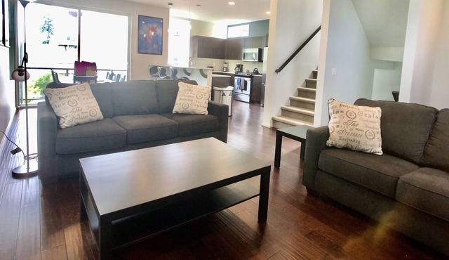 Seattle Vacation Home: 3 master bedrooms in Wallingford with amazing roof deck!