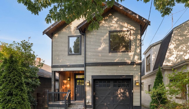 Seattle Vacation Home: The House of Suffrage