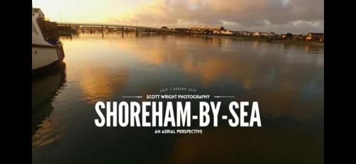 Seaview 2 Bedroom House Sleeps 5 -Pets Ok -WiFi