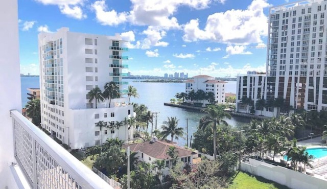Seaview Balcony w/seats freeDrinks! freeGarage PetsOK Full Kitchen on-prem WD