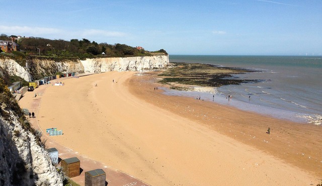 Seaview - Cheviot Court