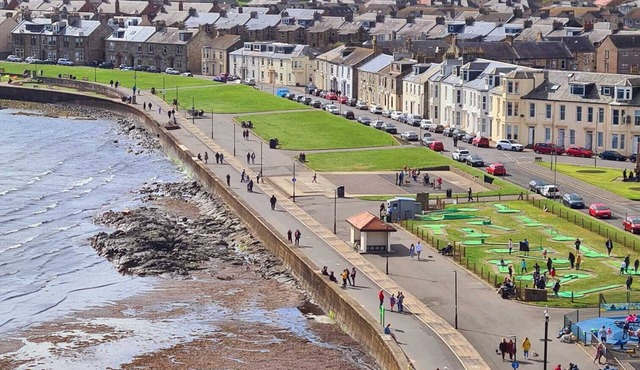 Seaview, Golf & Gardens Troon Open Accomodation - extended