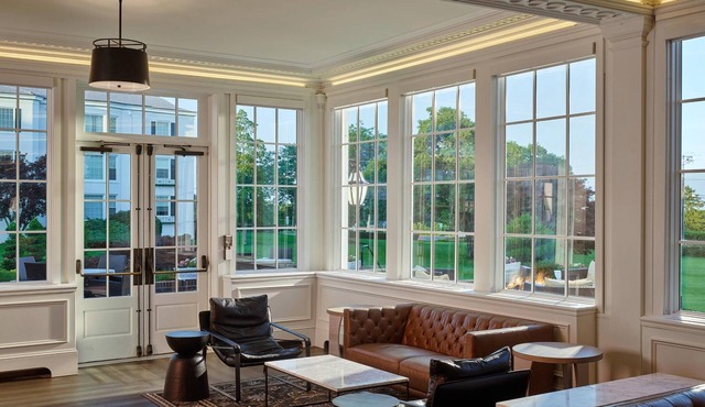 Seaview Hotel