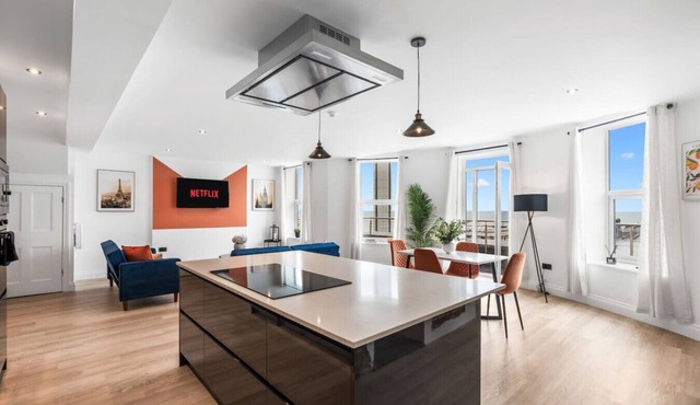 Seaview Kings Terrace | Seafront | Sleeps 6-8