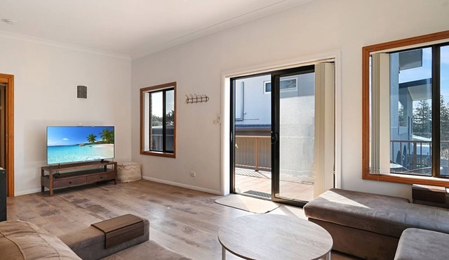 Seaview Manor at Blackhead