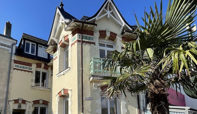 Seaview, Ocean view, villa on the historical harbor, city center