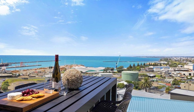 Seaview on Findlay - A breathtaking Coastal Sanctuary