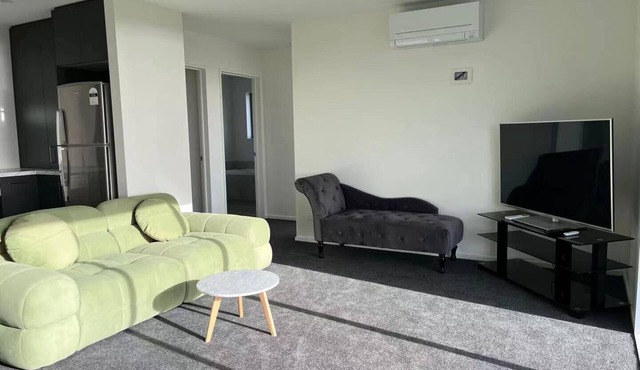 Seaview's New 2 Bedrooms House