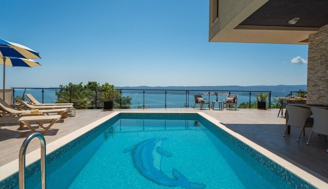 Seaview Villa Matea with 4 Bedrooms, Whirlpool, Sauna, Private pool