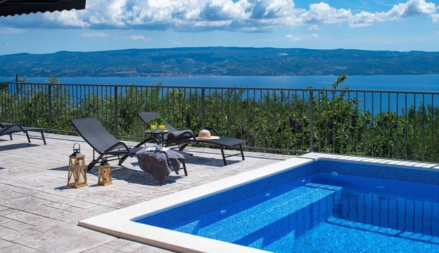 Seaview Villa Roko with heated pool