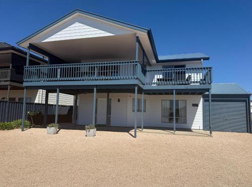 Seaviews at Stansbury