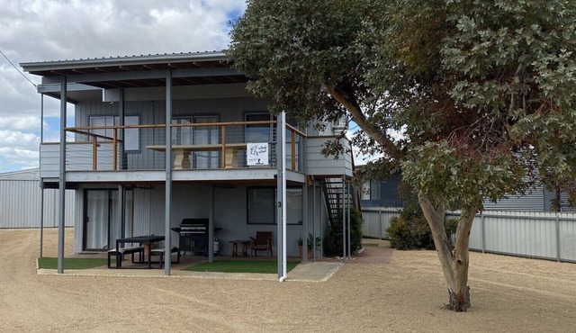 Seaviews, Great Entertaining, Group Accommodation, Family Friendly