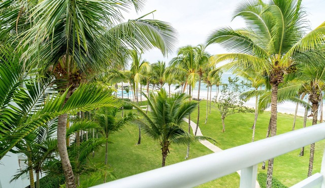 Seawinds Cabarete Beachfront Penthouse, Stunning Balcony Views, Sleeps 6