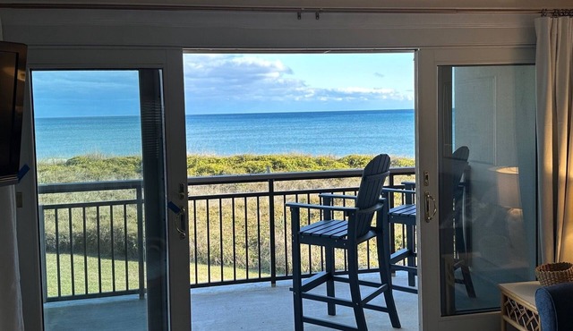 Seaworthy-Oceanfront 3 Br/3 Ba, Beachwalk Villa Panoramic oceanview, elevator