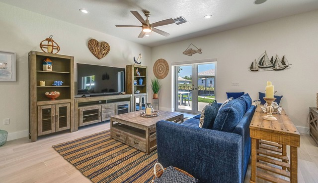 Sebring Serenity: Waterfront Retreat w/Boat Dock!