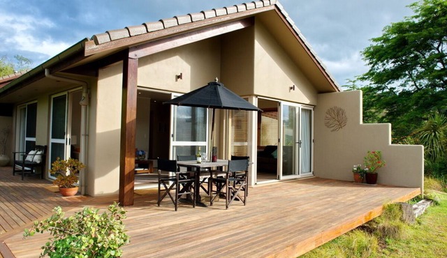 Secluded Modern Cottage with Outdoor Bath