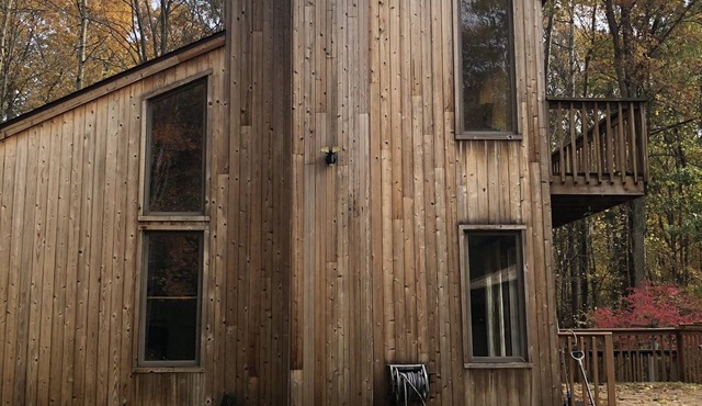 Secluded 10 acre home in the woods