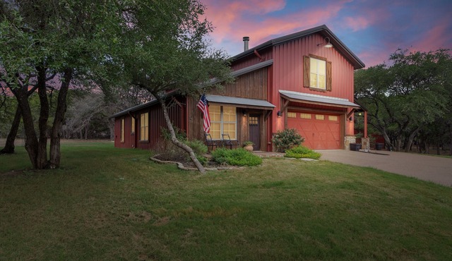 Secluded 12 Acre Ranch - 20min for Downtown Waco