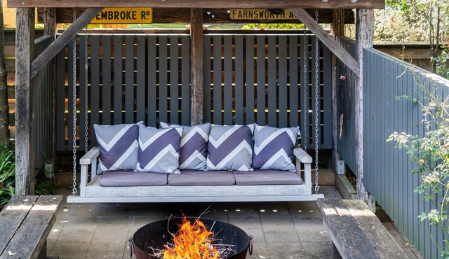 Secluded 3-Bed Retreat Moments to the Beach