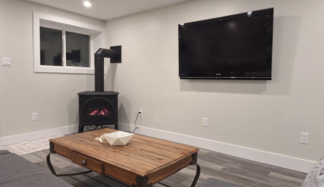 Secluded 3BR A-Frame on 25 Private Acres w/Trails, Fireplaces & Soaker Tub