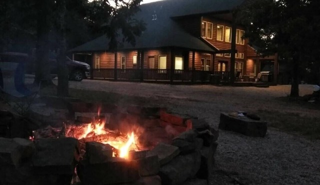 secluded 4-bedroom, 3 bath spacious lux cabin with lots of amenities