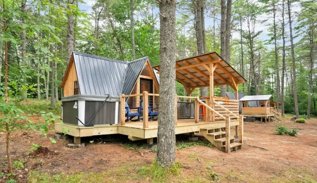 Secluded A-Frame Cabin Retreat in Oxford