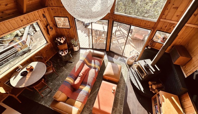Secluded A-frame Cabin in Idyllwild on 8 acres/4 miles from Town/Sleeps 6