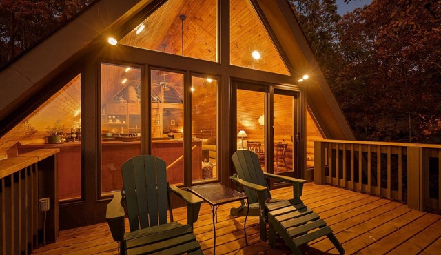 Secluded A-Frame Cabin w/Sunset Mountain Views