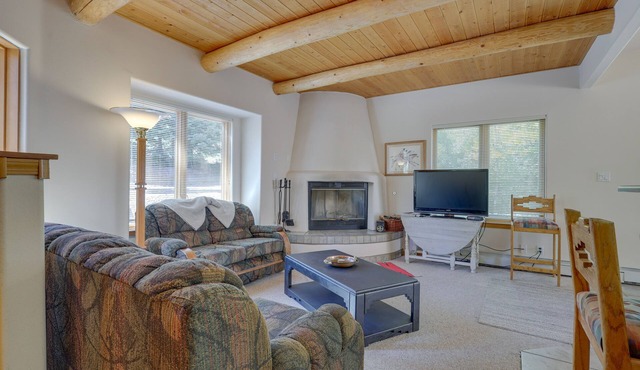 Secluded Amalia Retreat w/Cozy Fireplace & Grill!