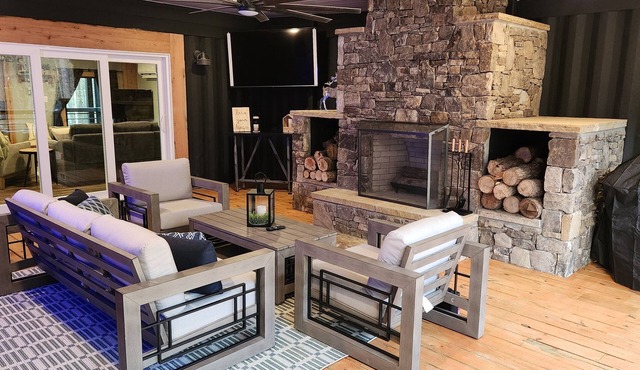 Secluded and Peaceful, Container Home in Mentone, AL