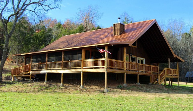 Secluded Area on Upper Kings River @ Chimney Mill Cabin. . . Quiet & Peaceful