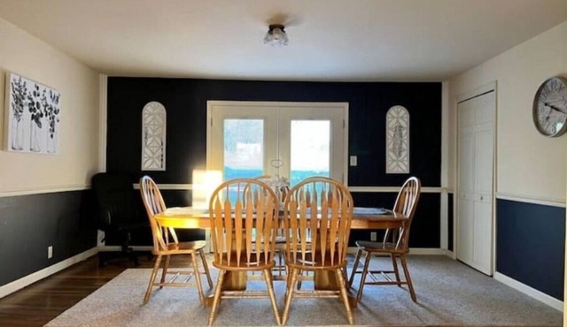 Secluded Athens County 3 bedroom home with loft and beautiful views