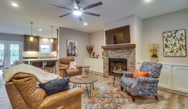 Secluded Barboursville Home with Covered Porch!