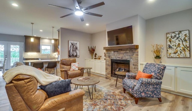 Secluded Barboursville Home with Covered Porch!