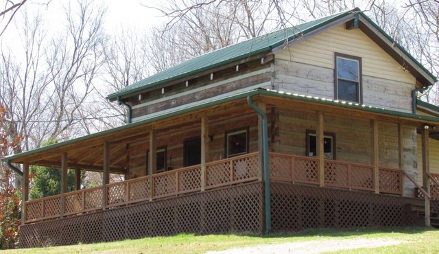 Secluded Cabin, Family and Pet-Friendly
