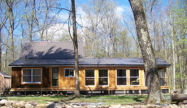 Secluded Cabin on the banks of the world-famous Penns Creek