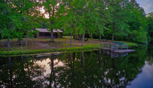 Secluded Cabin Retreat with Hot Tub, for Family Get Away