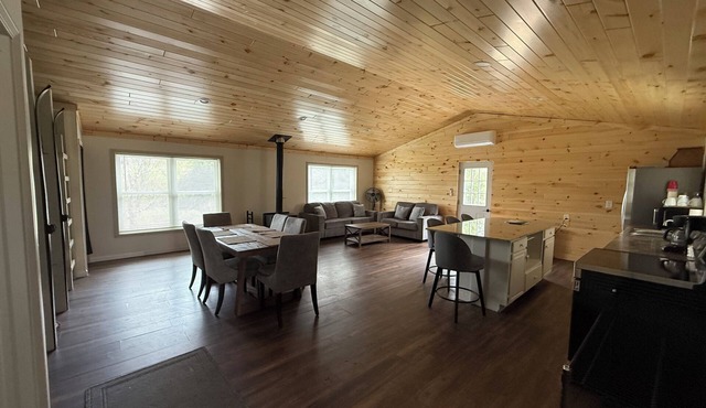 Secluded Cabin Retreat - Direct ATV & Snowmobile Trail Access